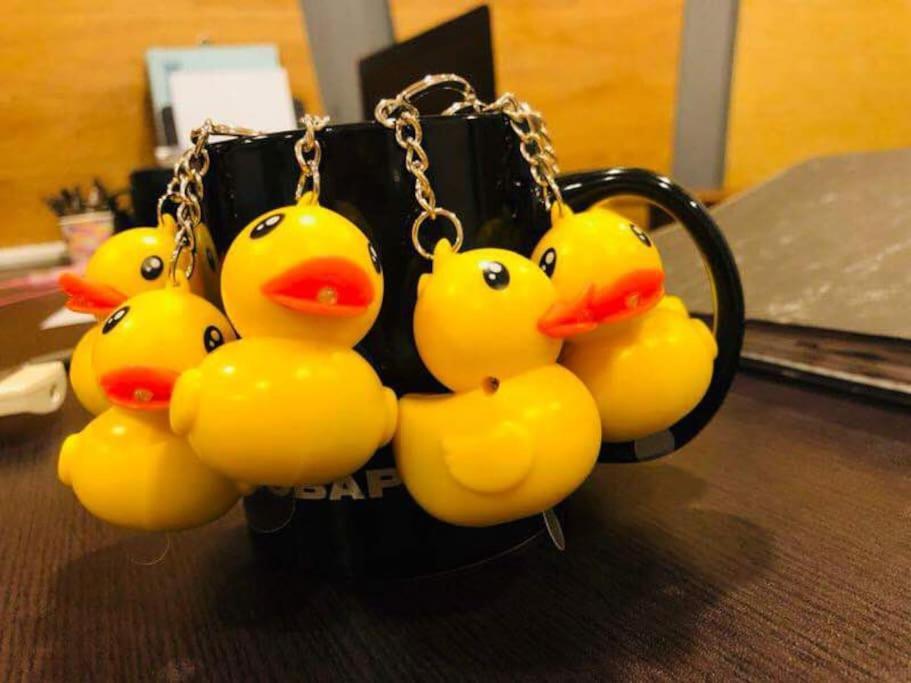 Yellow Duckling Homestay เซมปอร์นา ภายนอก รูปภาพ
